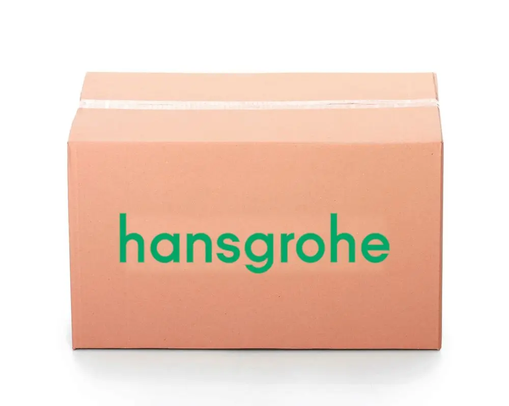 Karton mit der Aufschrift "hansgrohe" auf der Vorderseite, in neutralem Braun, auf einer weißen Oberfläche platziert.
